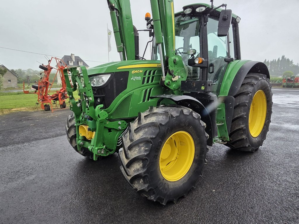 Traktor типа John Deere 6140M, Gebrauchtmaschine в COULVAIN (Фотография 10)