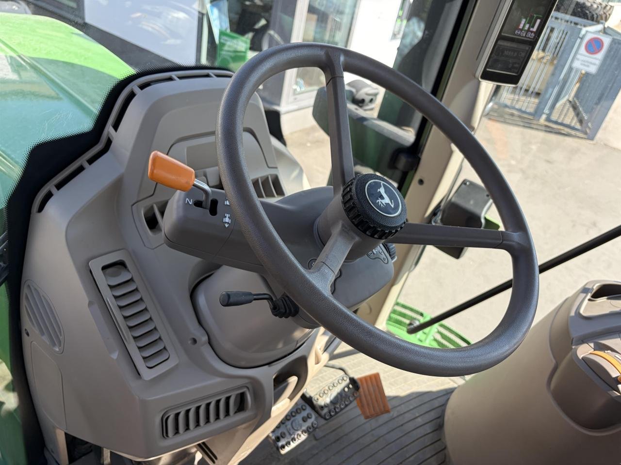 Traktor типа John Deere 6140M, Gebrauchtmaschine в Niederkirchen (Фотография 12)