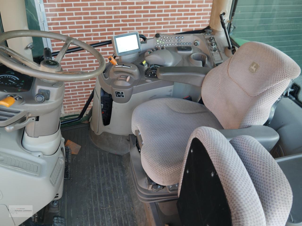 Traktor του τύπου John Deere 6140R AP, Gebrauchtmaschine σε Borken (Φωτογραφία 11)