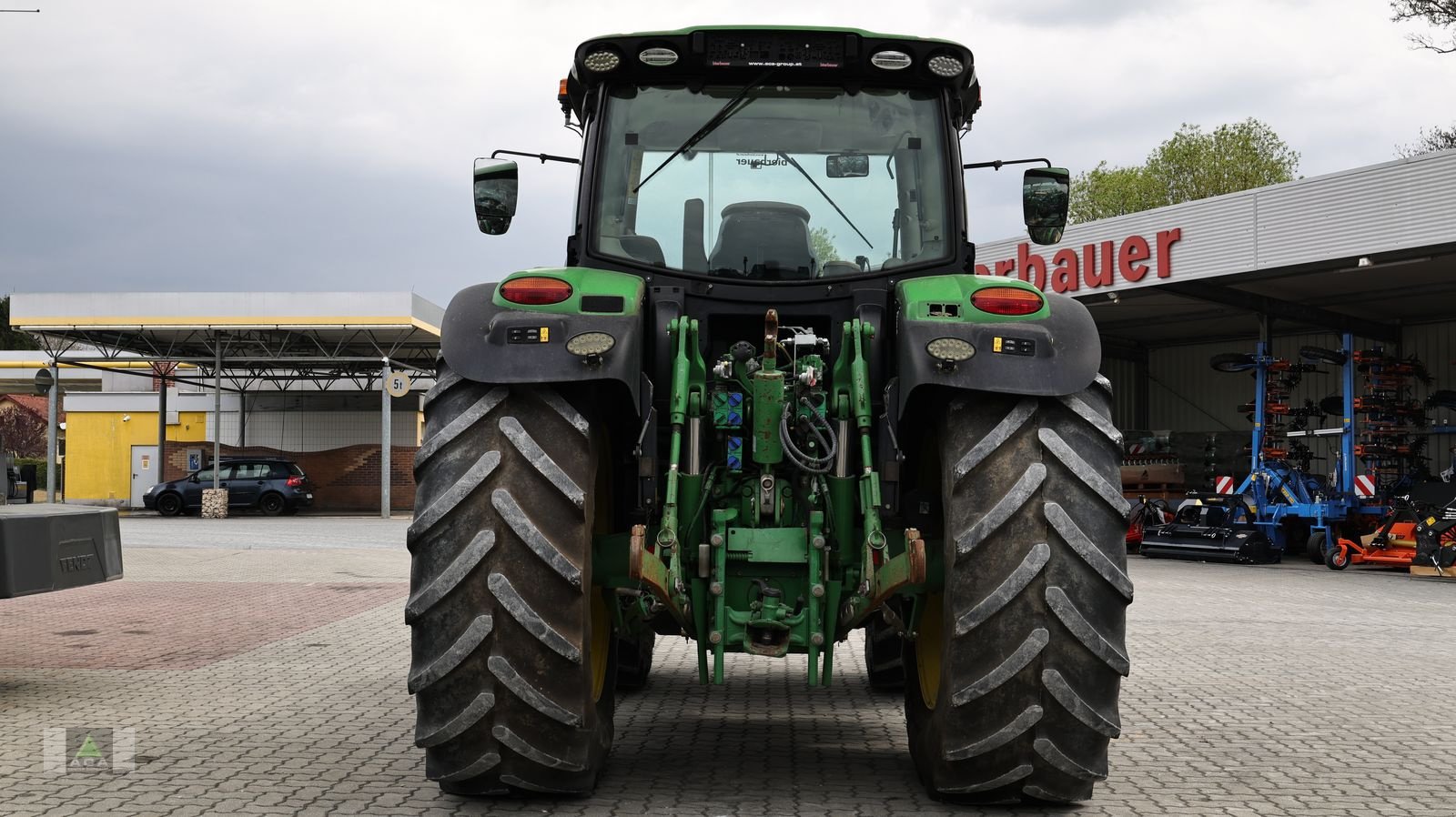 Traktor типа John Deere 6140R, Gebrauchtmaschine в Markt Hartmannsdorf (Фотография 5)