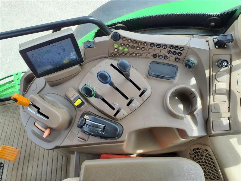 Traktor του τύπου John Deere 6140R, Gebrauchtmaschine σε ANTIGNY (Φωτογραφία 11)