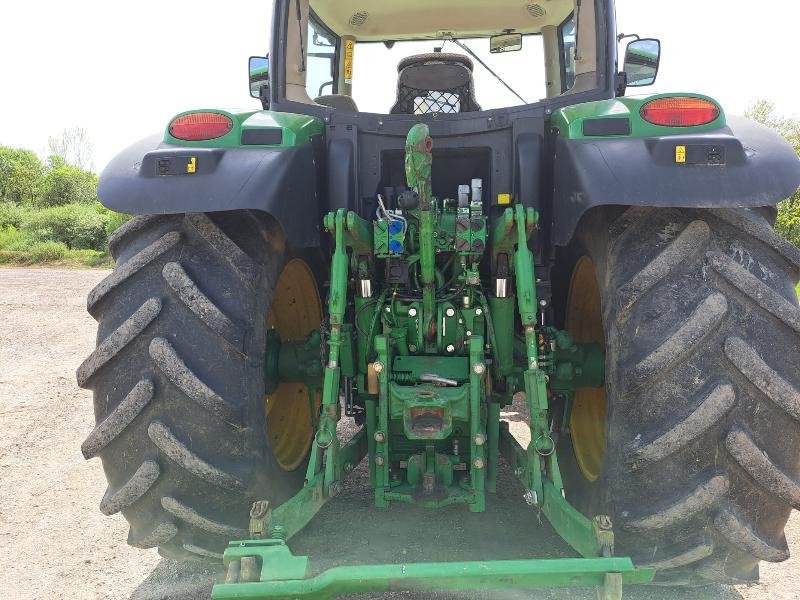 Traktor του τύπου John Deere 6140R, Gebrauchtmaschine σε VERDUN (Φωτογραφία 8)