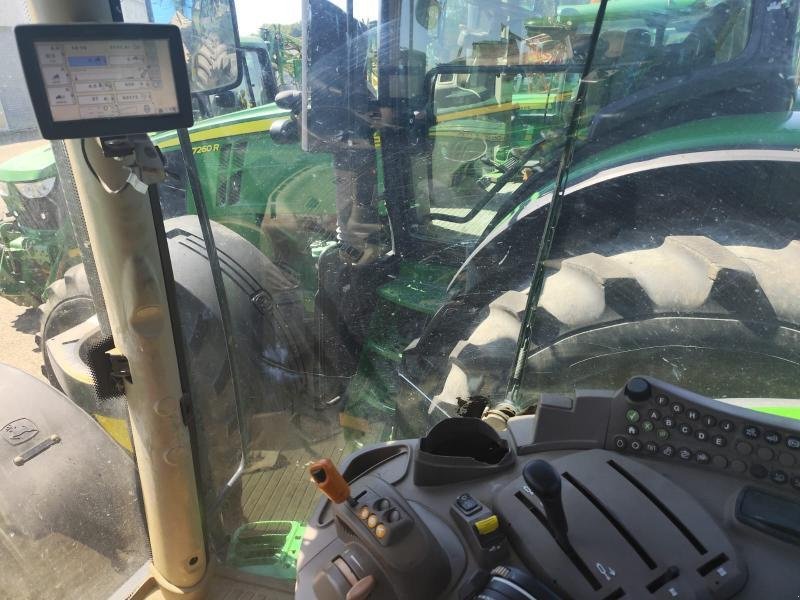 Traktor типа John Deere 6140R, Gebrauchtmaschine в FRONCLES (Фотография 8)