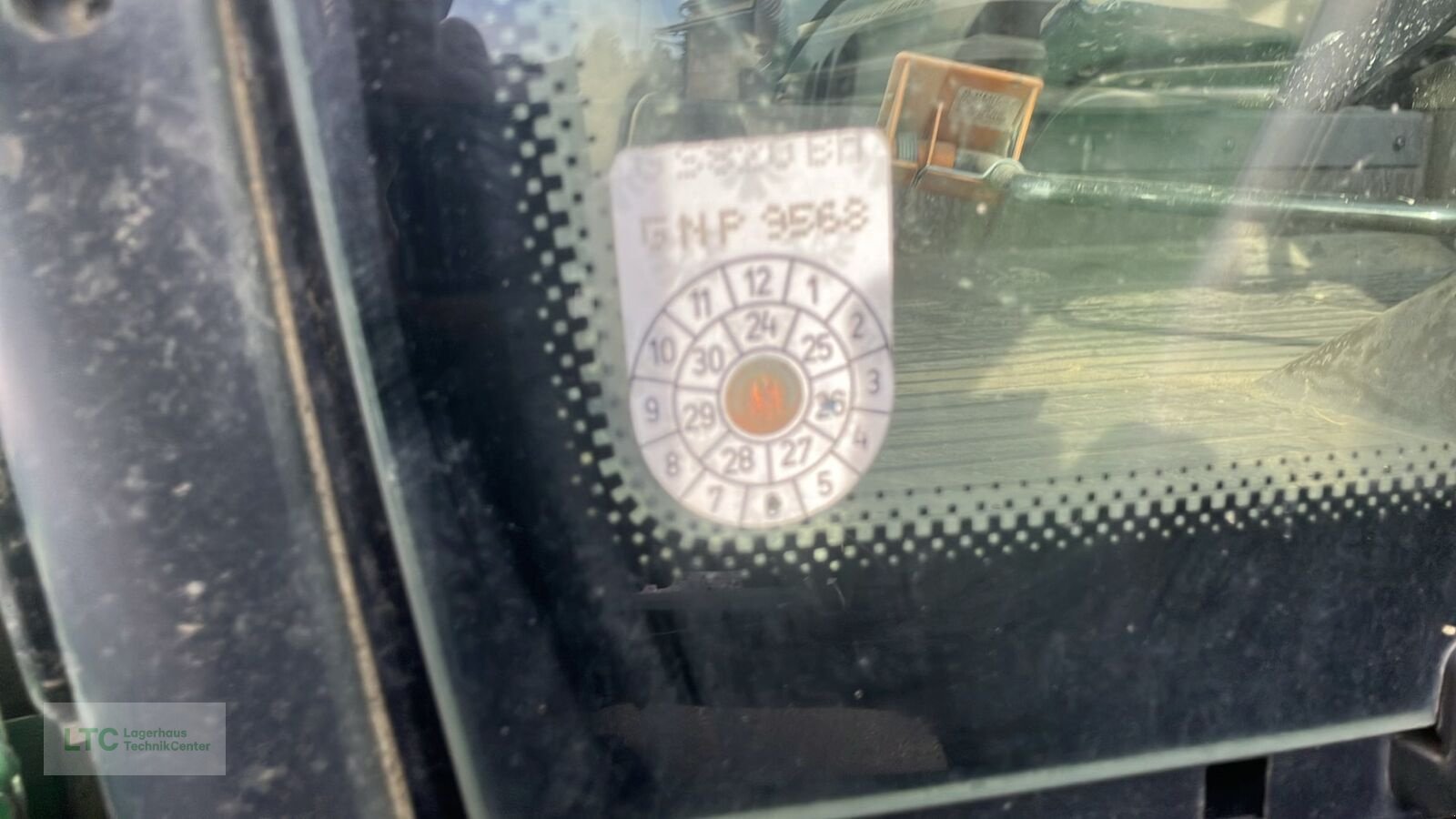 Traktor a típus John Deere 6140R, Gebrauchtmaschine ekkor: Großpetersdorf (Kép 21)