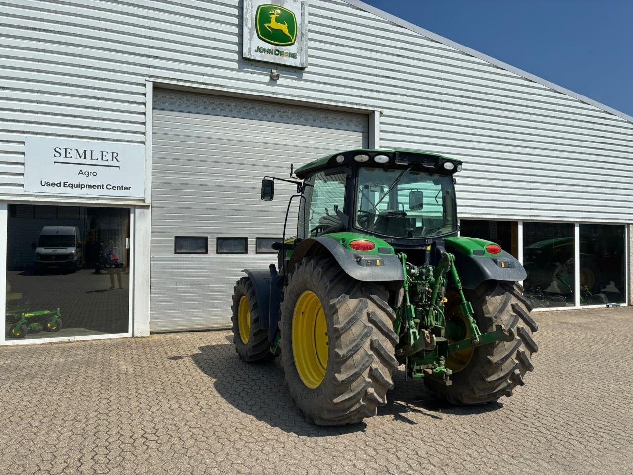 Traktor от тип John Deere 6140R, Gebrauchtmaschine в Trige (Снимка 5)