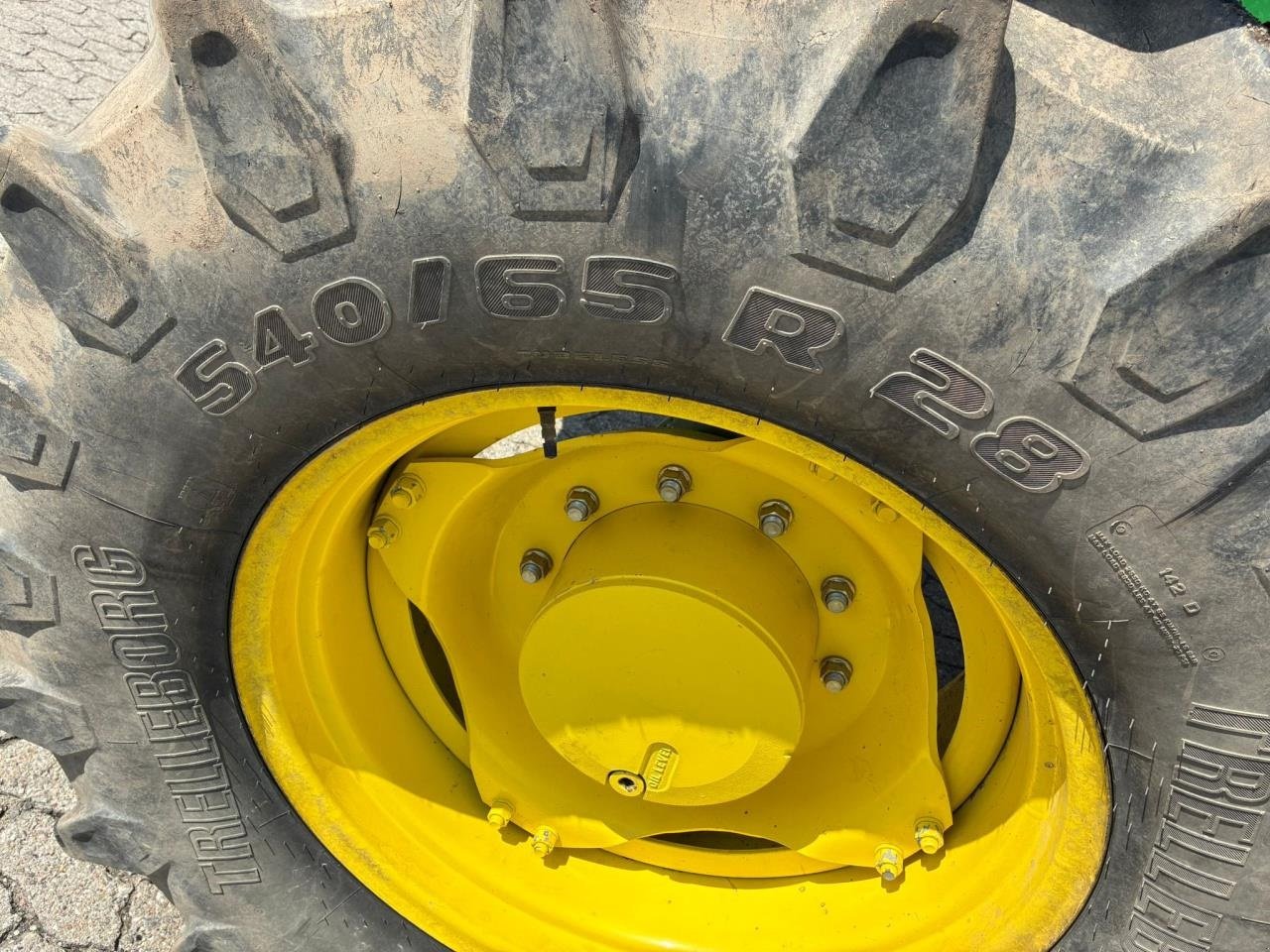 Traktor от тип John Deere 6140R, Gebrauchtmaschine в Trige (Снимка 15)