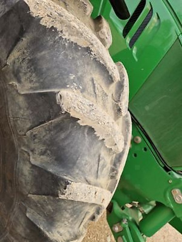 Traktor Türe ait John Deere 6140R, Gebrauchtmaschine içinde Monferran-Savès (resim 10)