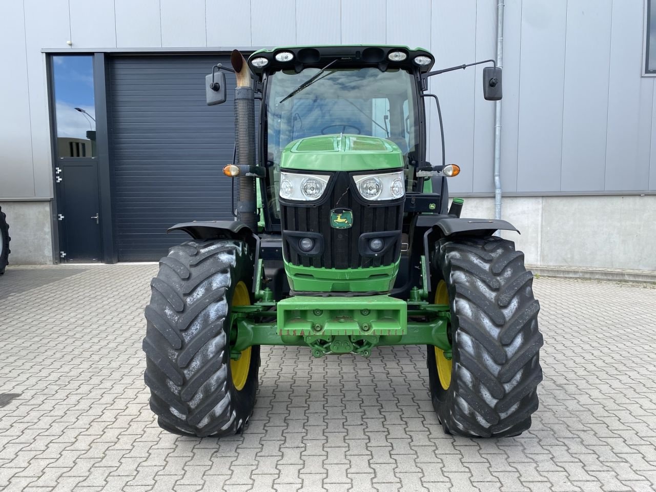 Traktor vrste John Deere 6140R, Gebrauchtmaschine v Beek en Donk (Slika 2)