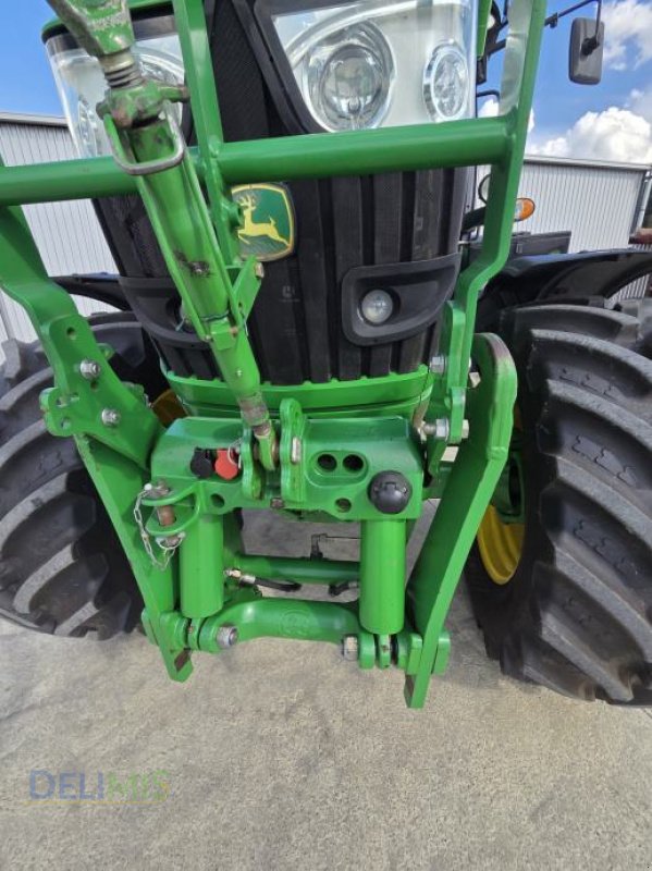 Traktor del tipo John Deere 6140R, Gebrauchtmaschine en Kutina (Imagen 12)