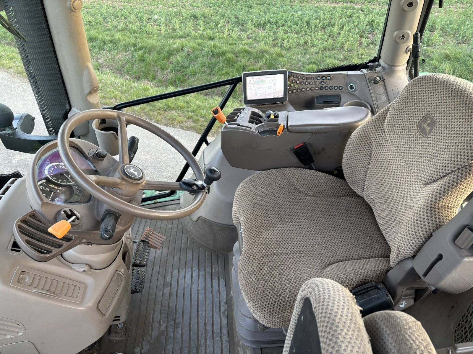 Traktor typu John Deere 6140R, Gebrauchtmaschine v Mainhardt (Obrázek 3)