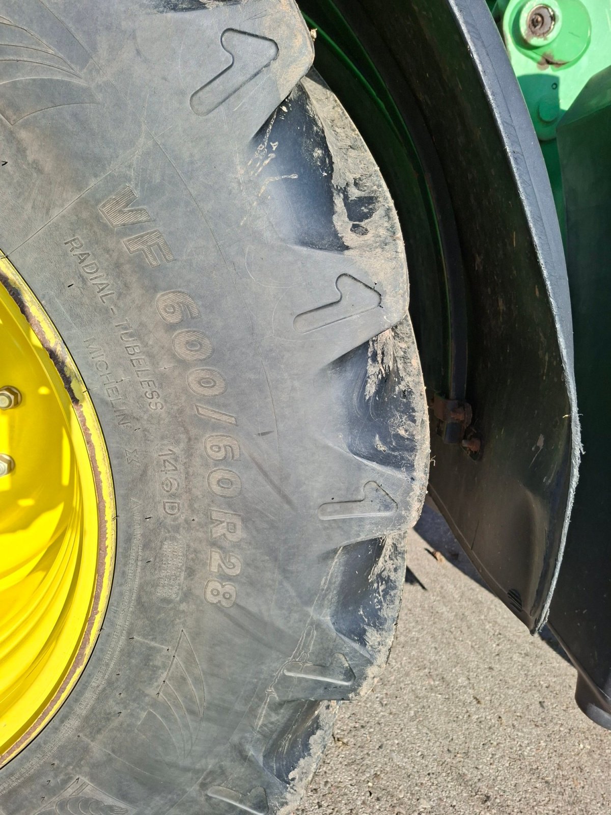 Traktor a típus John Deere 6140R, Gebrauchtmaschine ekkor: Hilpoltstein (Kép 9)