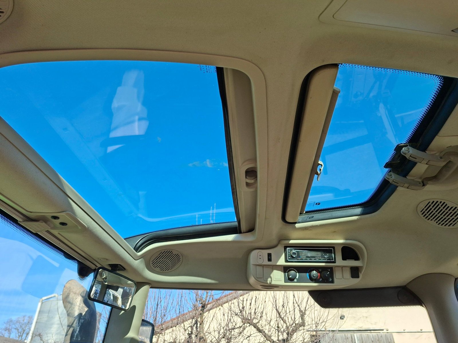 Traktor a típus John Deere 6140R, Gebrauchtmaschine ekkor: Hilpoltstein (Kép 15)