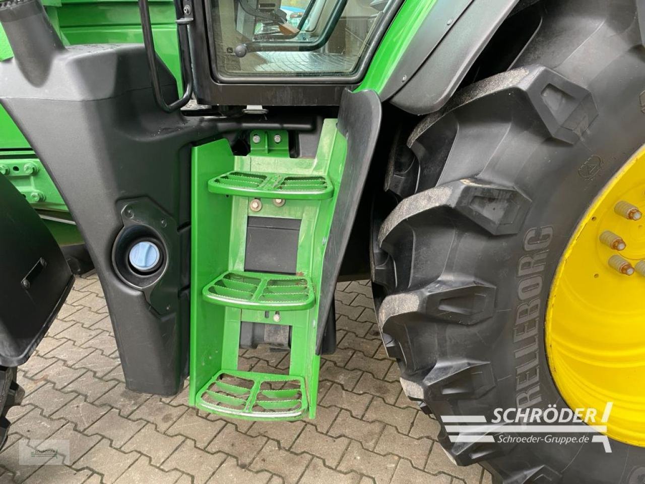 Traktor tipa John Deere 6145 R AUTOPOWER, Gebrauchtmaschine u Wildeshausen (Slika 15)