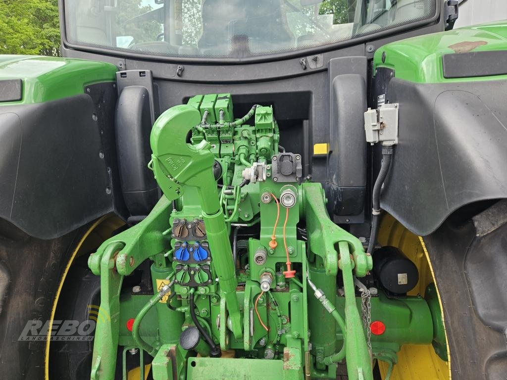 Traktor van het type John Deere 6145 R, Gebrauchtmaschine in Neuenkirchen-Vörden (Foto 8)