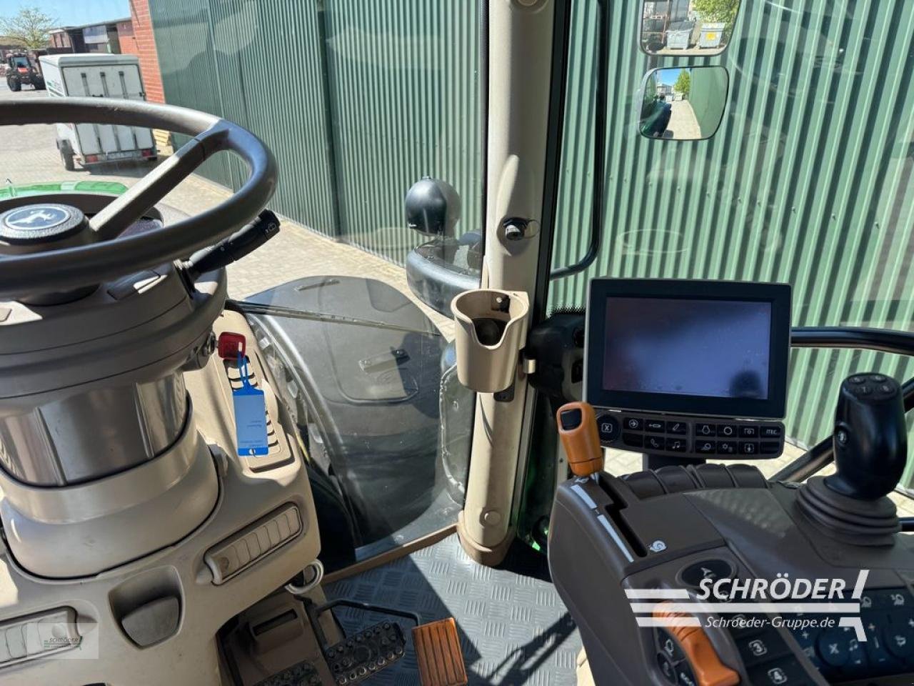 Traktor от тип John Deere 6145 R, Gebrauchtmaschine в Twistringen (Снимка 3)