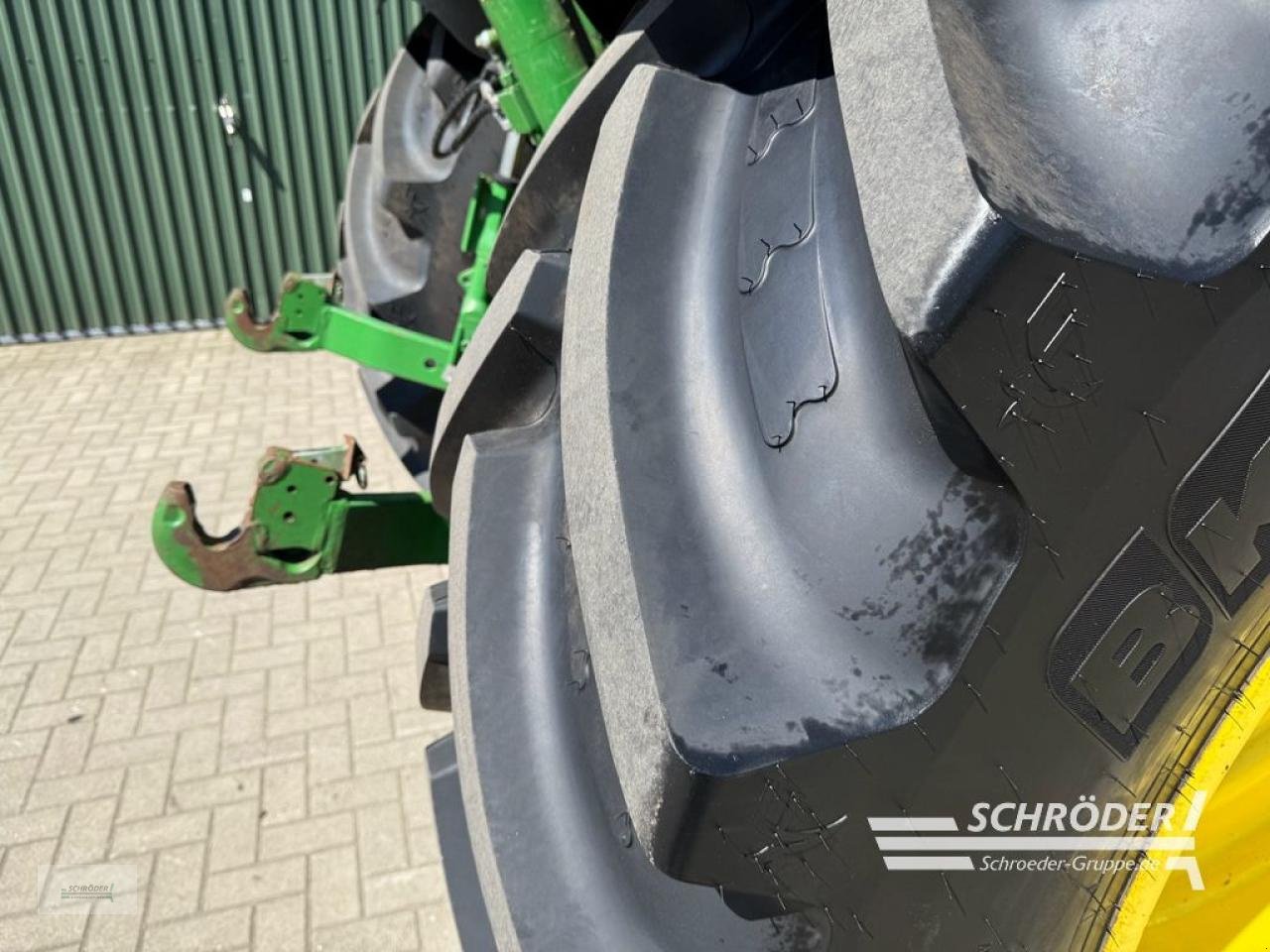 Traktor от тип John Deere 6145 R, Gebrauchtmaschine в Twistringen (Снимка 19)