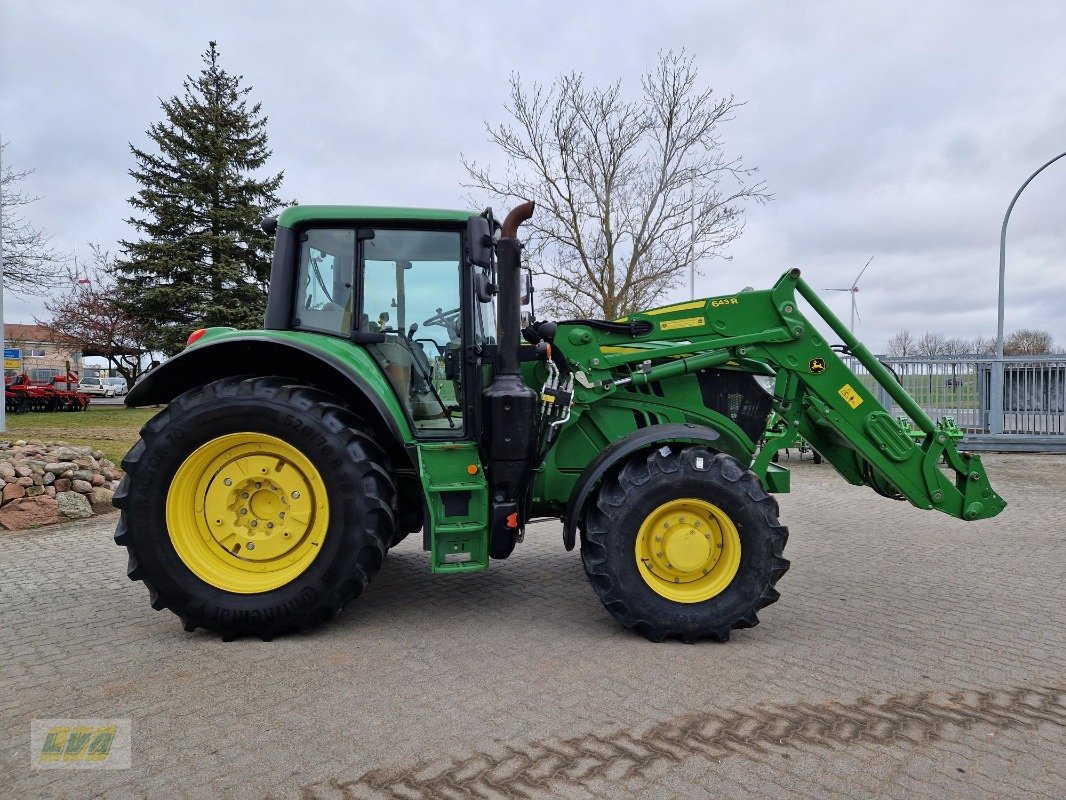 Traktor Türe ait John Deere 6145M mit 643R Frontlader, Gebrauchtmaschine içinde Schenkenberg (resim 5)