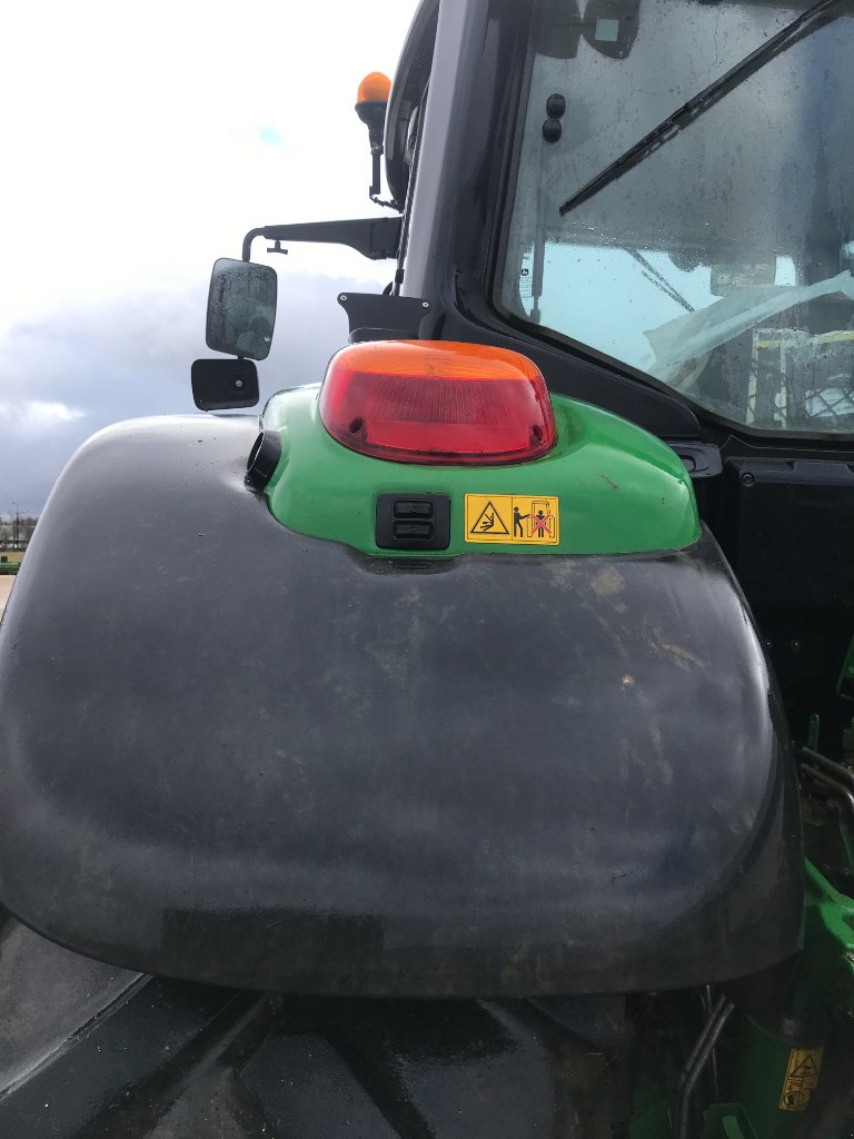 Traktor Türe ait John Deere 6145M, Gebrauchtmaschine içinde MORLHON LE HAUT (resim 8)