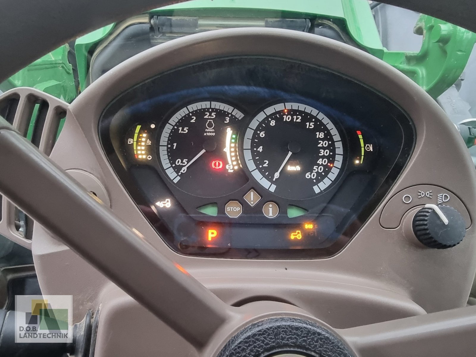 Traktor typu John Deere 6145R 6145 R mit Konsolen, Gebrauchtmaschine v Regensburg (Obrázek 14)