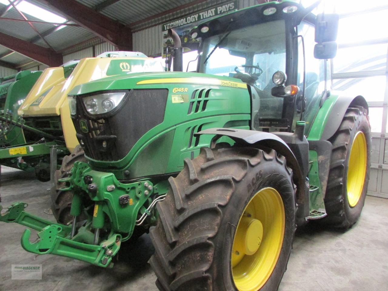 Traktor typu John Deere 6145R  AQ+, Gebrauchtmaschine v Bad Wildungen - Wega (Obrázek 1)