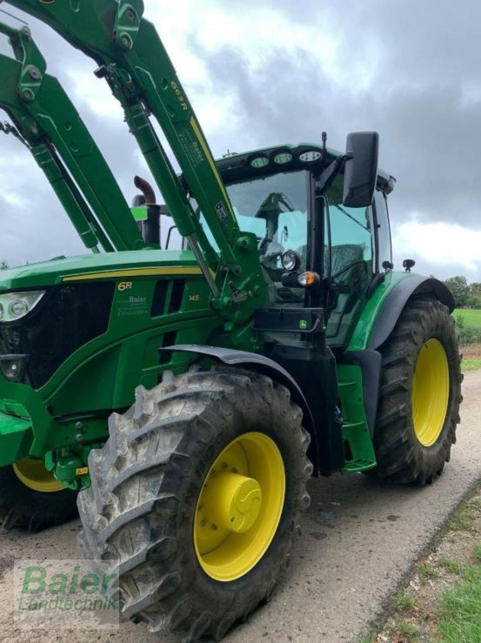 Traktor tip John Deere 6145R ohne FL, Gebrauchtmaschine in OBERNDORF-HOCHMOESSINGEN (Poză 1)