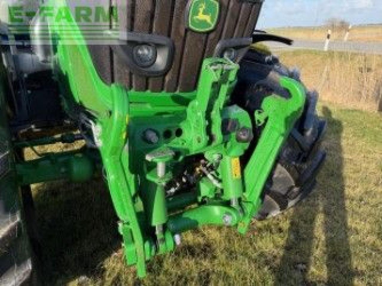 Traktor Türe ait John Deere 6145R Premium Edition, Gebrauchtmaschine içinde Hamburg (resim 10)