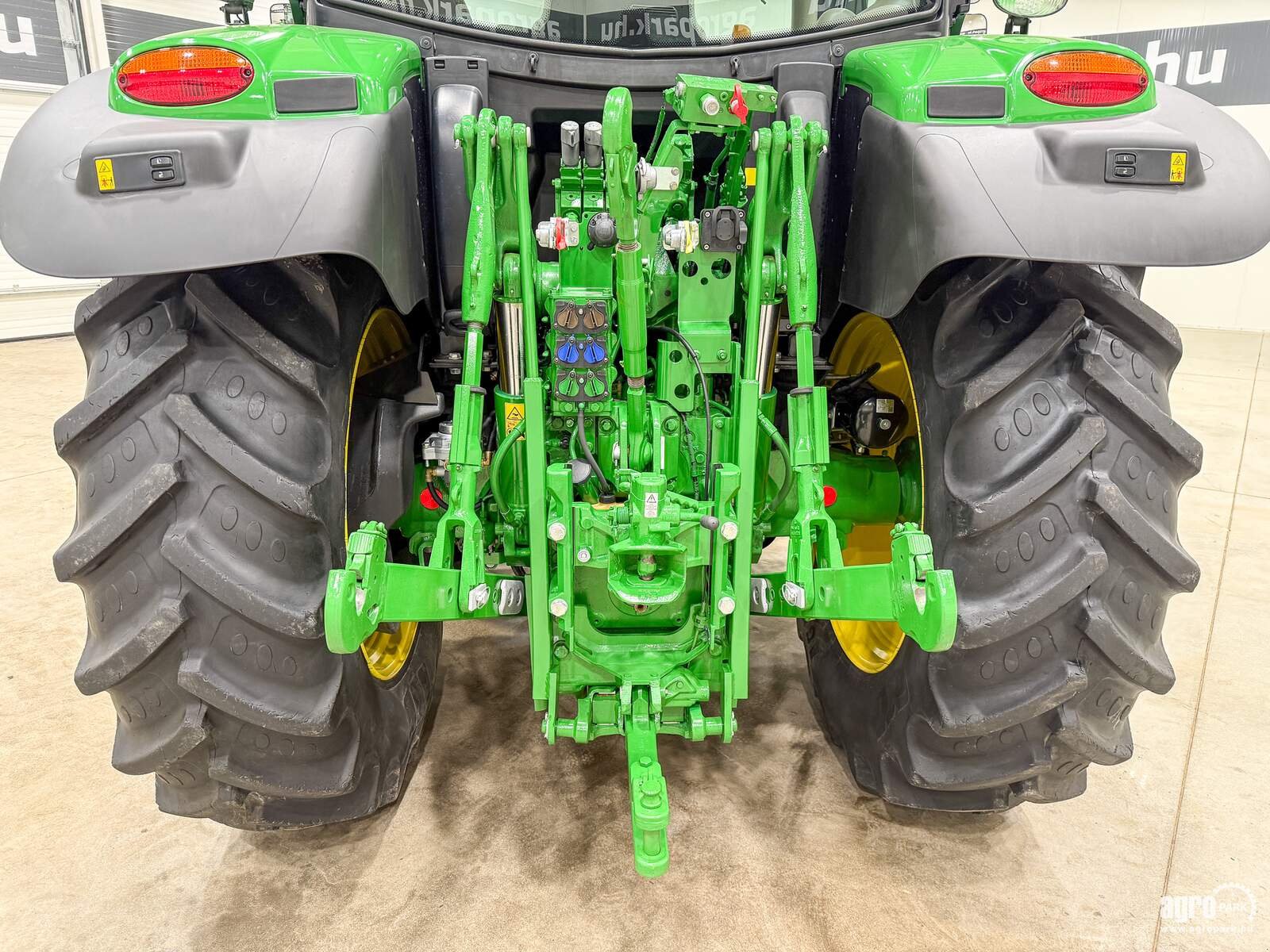 Traktor del tipo John Deere 6145R, Gebrauchtmaschine In Csengele (Immagine 7)