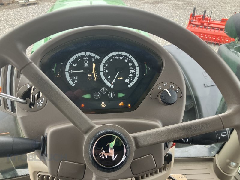 Traktor типа John Deere 6145R, Gebrauchtmaschine в Stockach (Фотография 12)