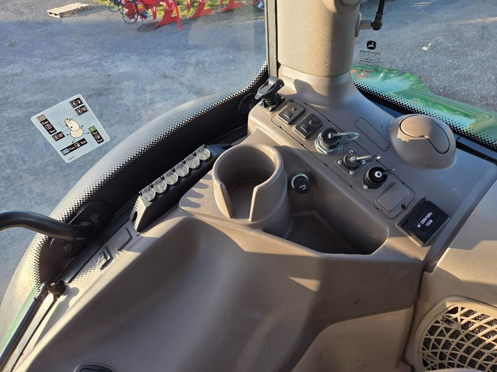 Traktor tip John Deere 6145R, Gebrauchtmaschine in ATHIS (Poză 11)