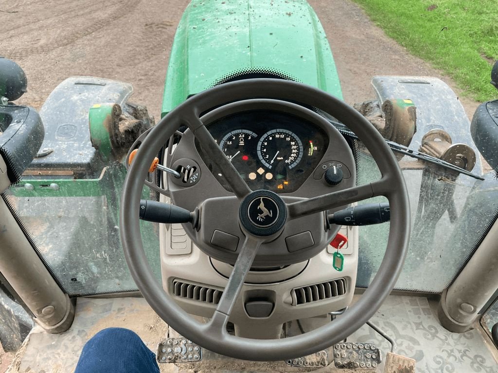 Traktor типа John Deere 6145R, Gebrauchtmaschine в azerailles (Фотография 11)