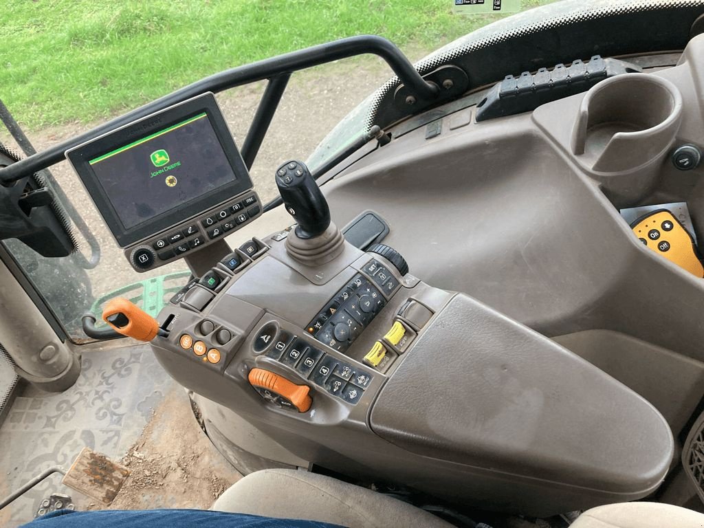 Traktor типа John Deere 6145R, Gebrauchtmaschine в azerailles (Фотография 10)