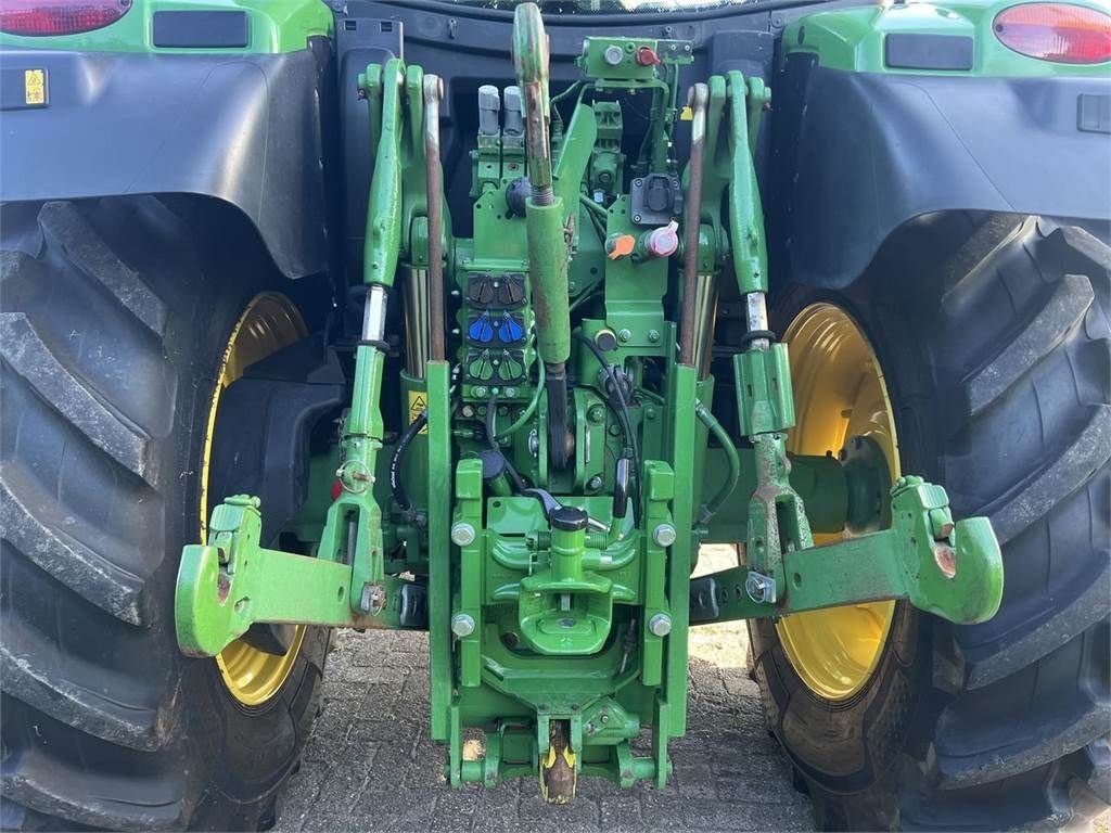 Traktor типа John Deere 6145R, Gebrauchtmaschine в Bant (Фотография 8)