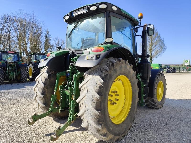 Traktor типа John Deere 6145R, Gebrauchtmaschine в CHAUMESNIL (Фотография 4)