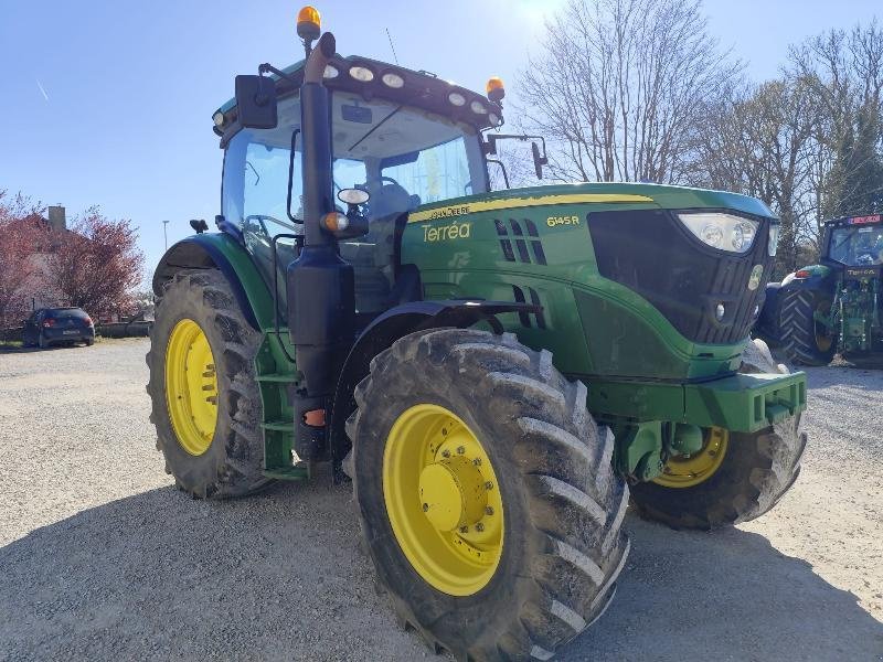 Traktor za tip John Deere 6145R, Gebrauchtmaschine u CHAUMESNIL (Slika 1)