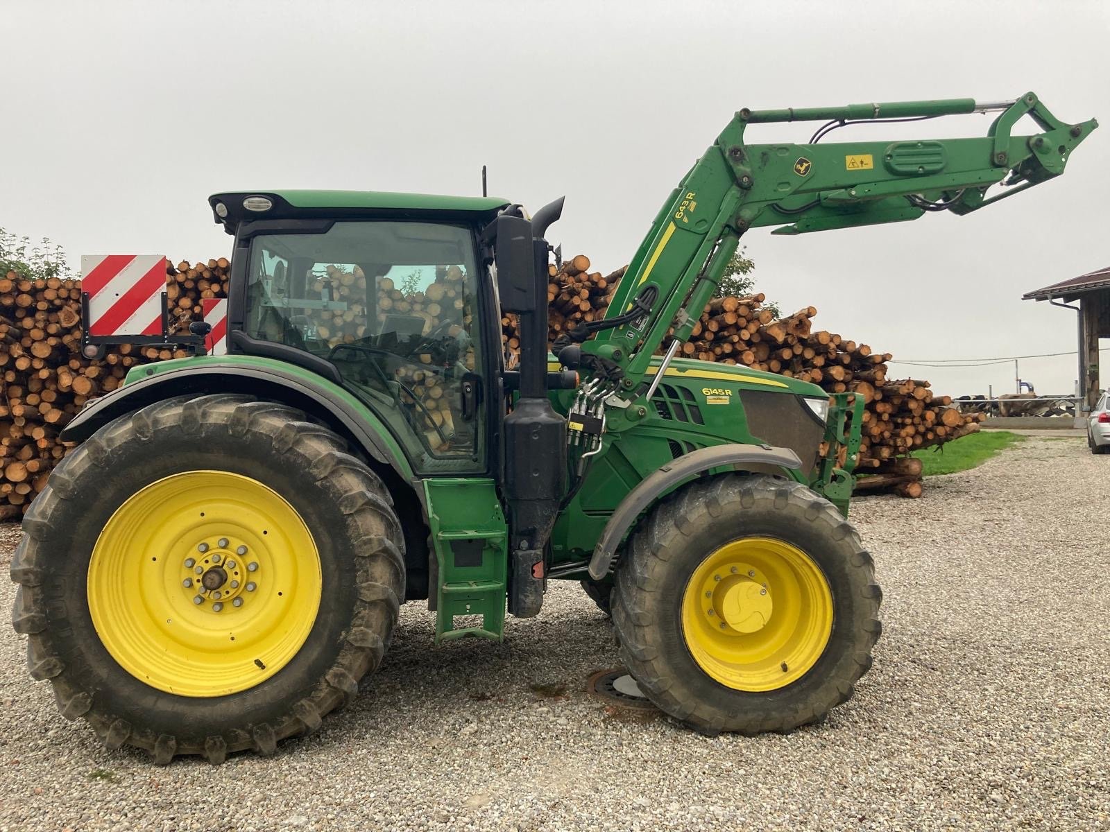 Traktor typu John Deere 6145R, Gebrauchtmaschine v Erding (Obrázek 3)