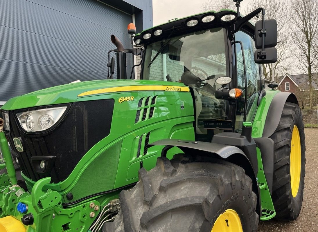 Traktor des Typs John Deere 6145R, Gebrauchtmaschine in Staphorst (Bild 9)