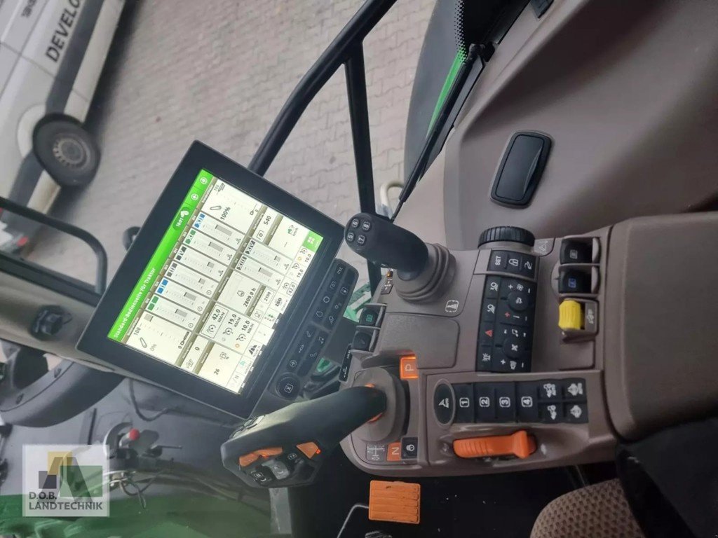 Traktor of the type John Deere 6145R, Gebrauchtmaschine in Regensdorf (Picture 10)