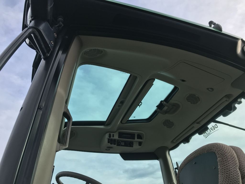 Traktor του τύπου John Deere 6150 R DIRECT DRIVE, Gebrauchtmaschine σε UZERCHE (Φωτογραφία 9)