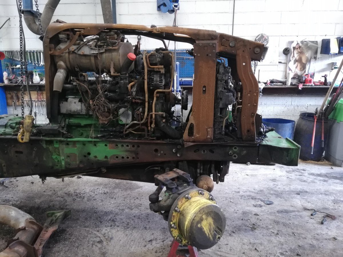 Traktor of the type John Deere 6150 R, Gebrauchtmaschine in Viborg (Picture 2)