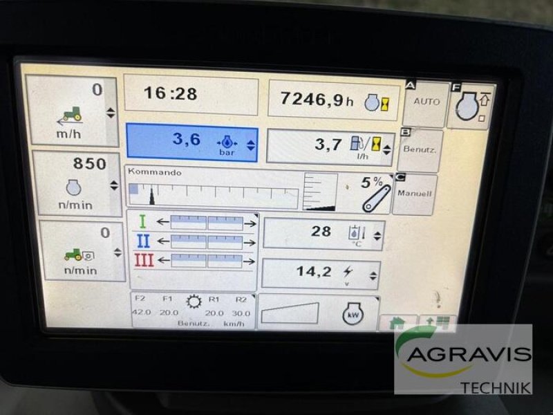 Traktor van het type John Deere 6150 R, Gebrauchtmaschine in Meppen (Foto 12)