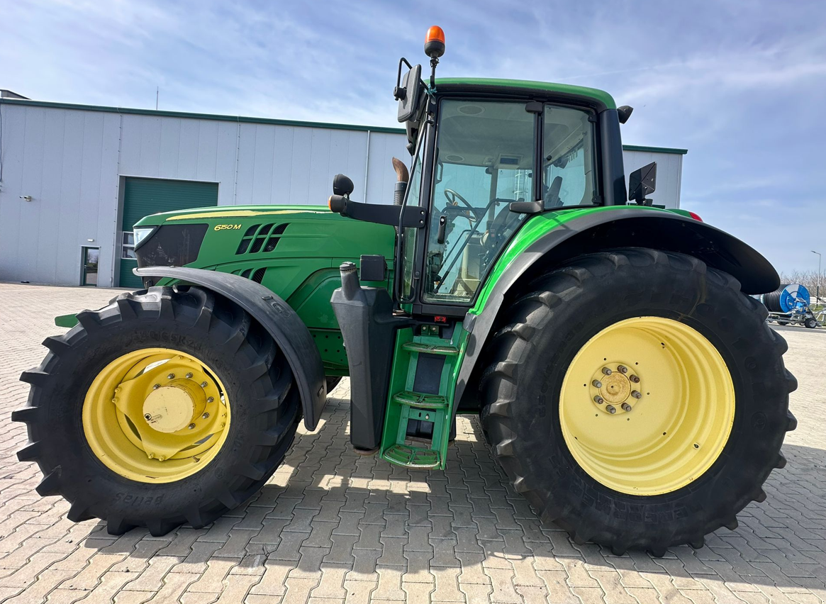 Traktor типа John Deere 6150M, Gebrauchtmaschine в Orţişoara (Фотография 2)