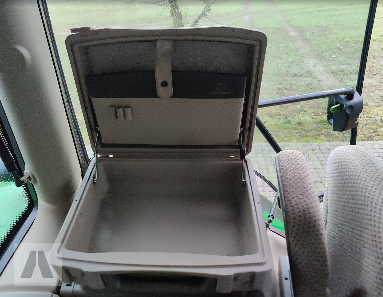 Traktor Türe ait John Deere 6150R 6150 R AT-Ready, Gebrauchtmaschine içinde Regensburg (resim 8)