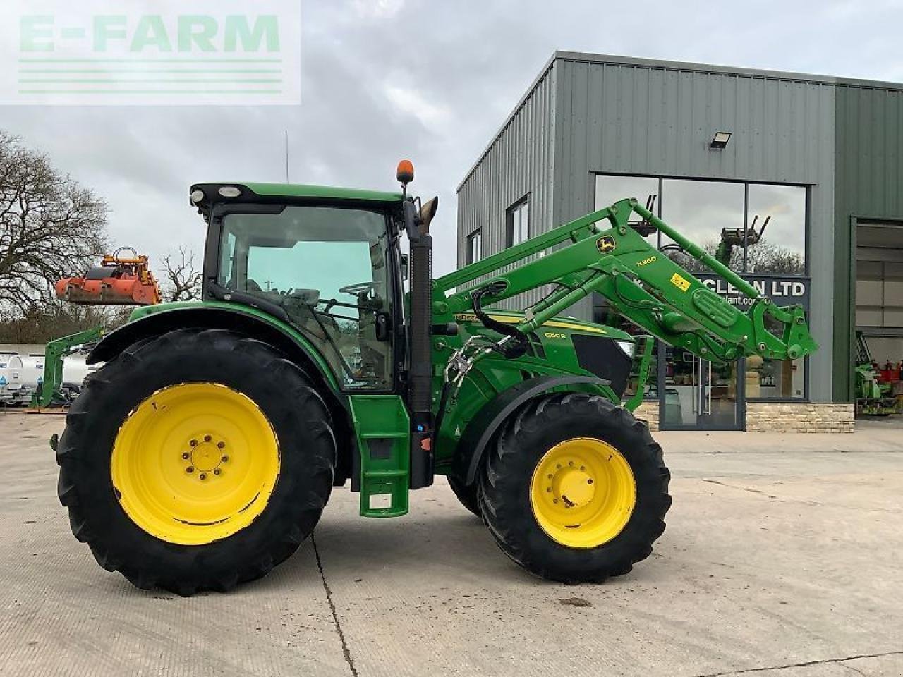 Traktor of the type John Deere 6150r tractor (st25288), Gebrauchtmaschine in SHAFTESBURY (Picture 2)
