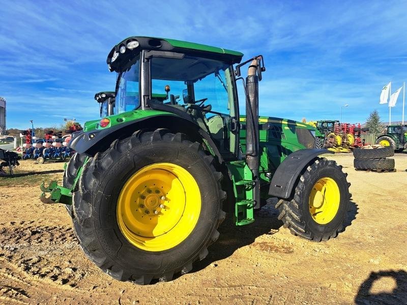 Traktor of the type John Deere 6150R, Gebrauchtmaschine in SAINT-GERMAIN DU PUY (Picture 4)