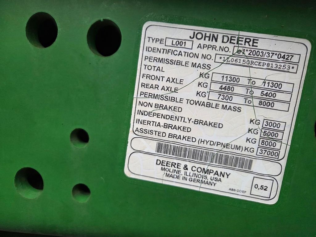 Traktor des Typs John Deere 6150R, Gebrauchtmaschine in BRECEY (Bild 2)