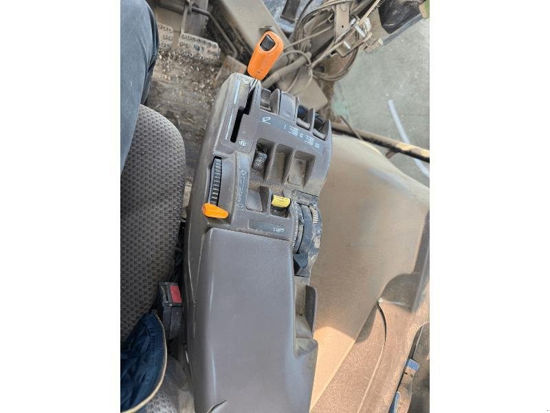 Traktor типа John Deere 6150R, Gebrauchtmaschine в Richebourg (Фотография 11)