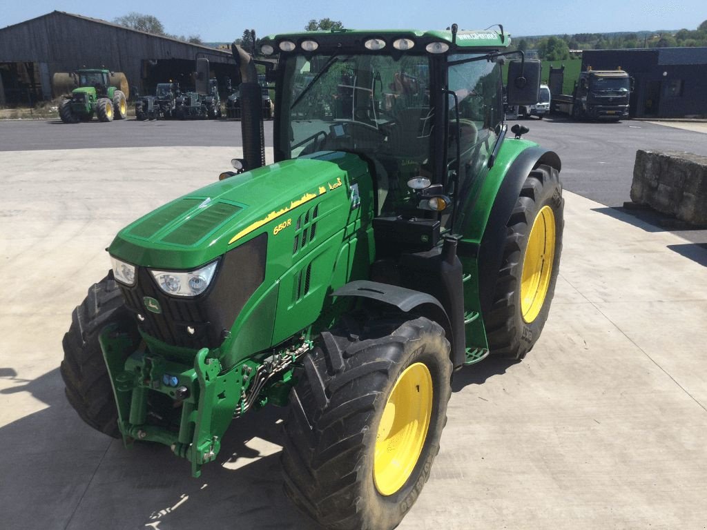 Traktor of the type John Deere 6150R, Gebrauchtmaschine in azerailles (Picture 1)