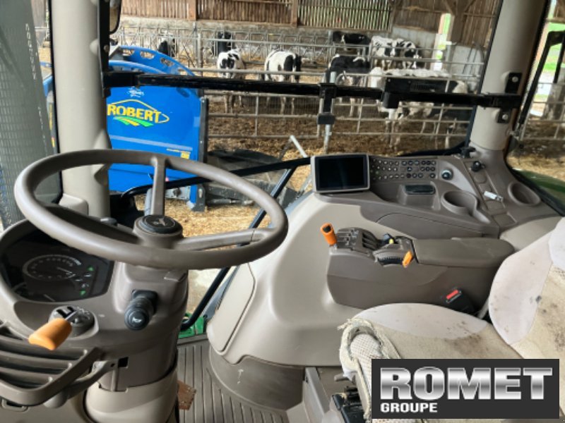 Traktor des Typs John Deere 6150R, Gebrauchtmaschine in Gennes sur glaize (Bild 3)
