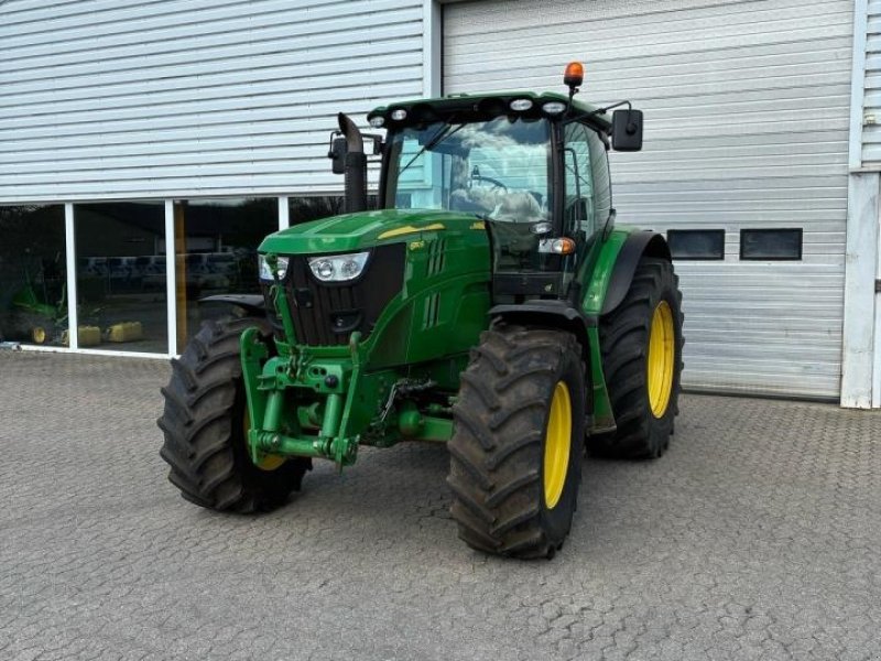 Traktor des Typs John Deere 6150R, Gebrauchtmaschine in Saksøbing (Bild 1)