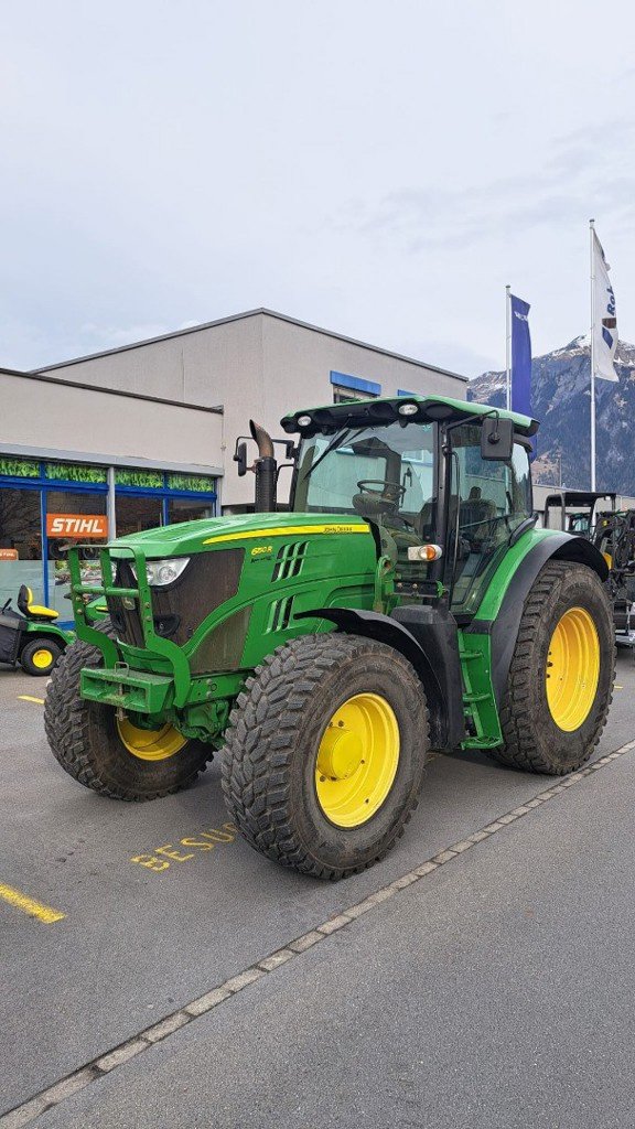 Traktor typu John Deere 6150R, Gebrauchtmaschine v Landquart (Obrázek 3)